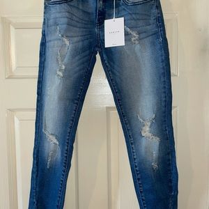 KanCan jeans size 7 waist 27